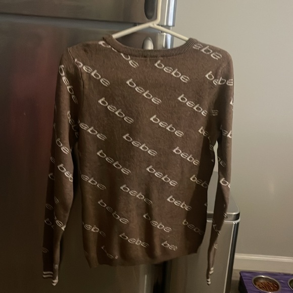 Bebe sweater nice and warm and stretchy. - Picture 4 of 4